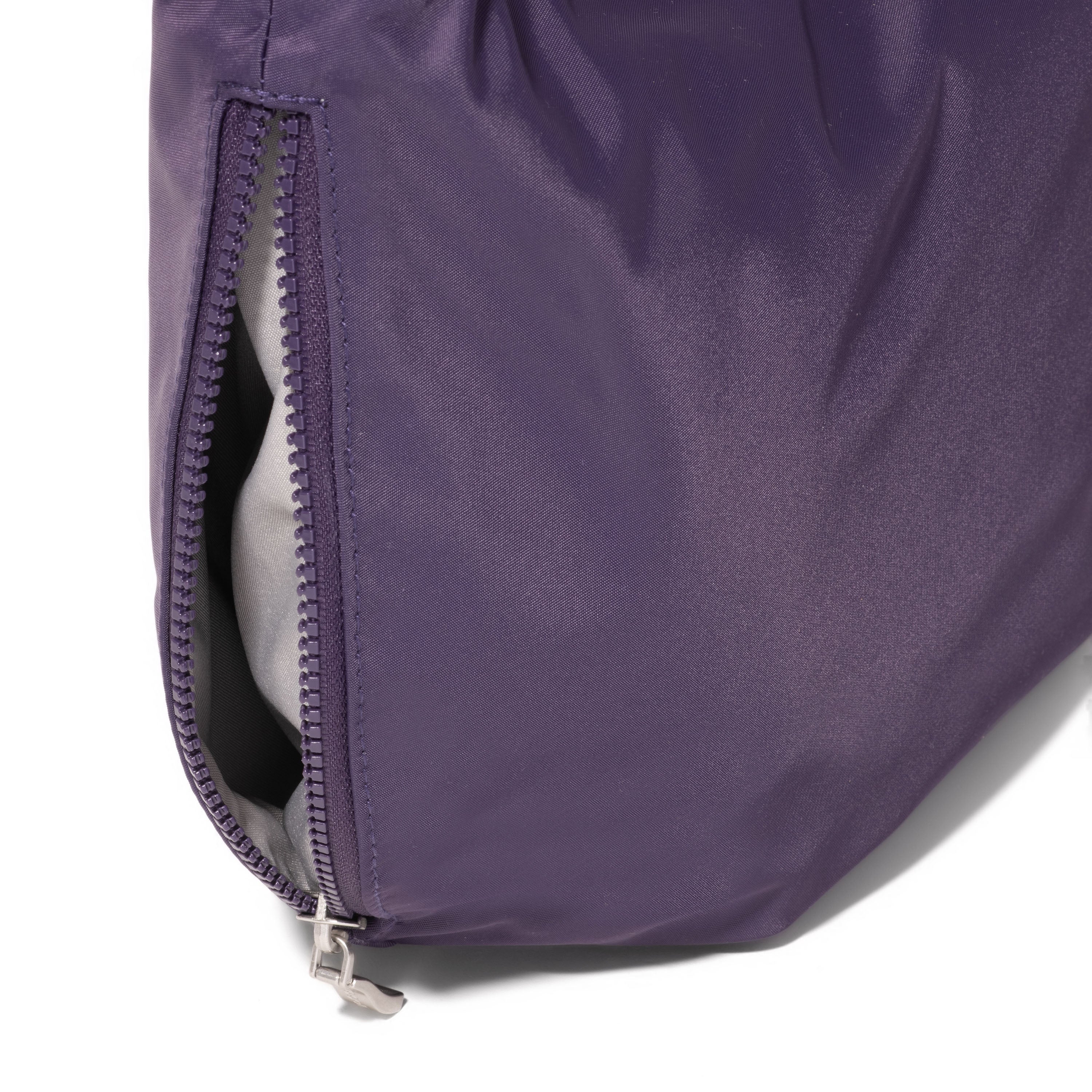 Deep Grape Premiere Twill